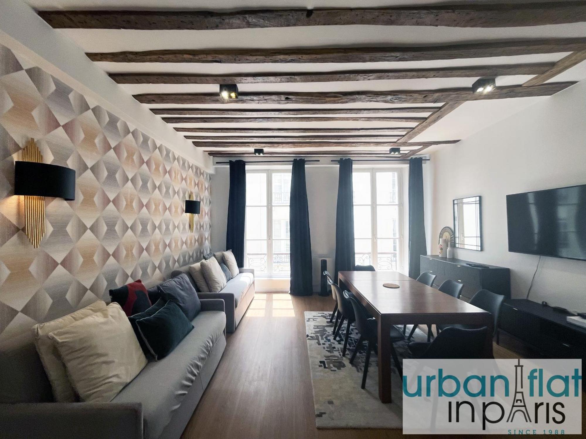 Urban Flat 108 - Stunning 4 Bdr Flat In * Parijs
